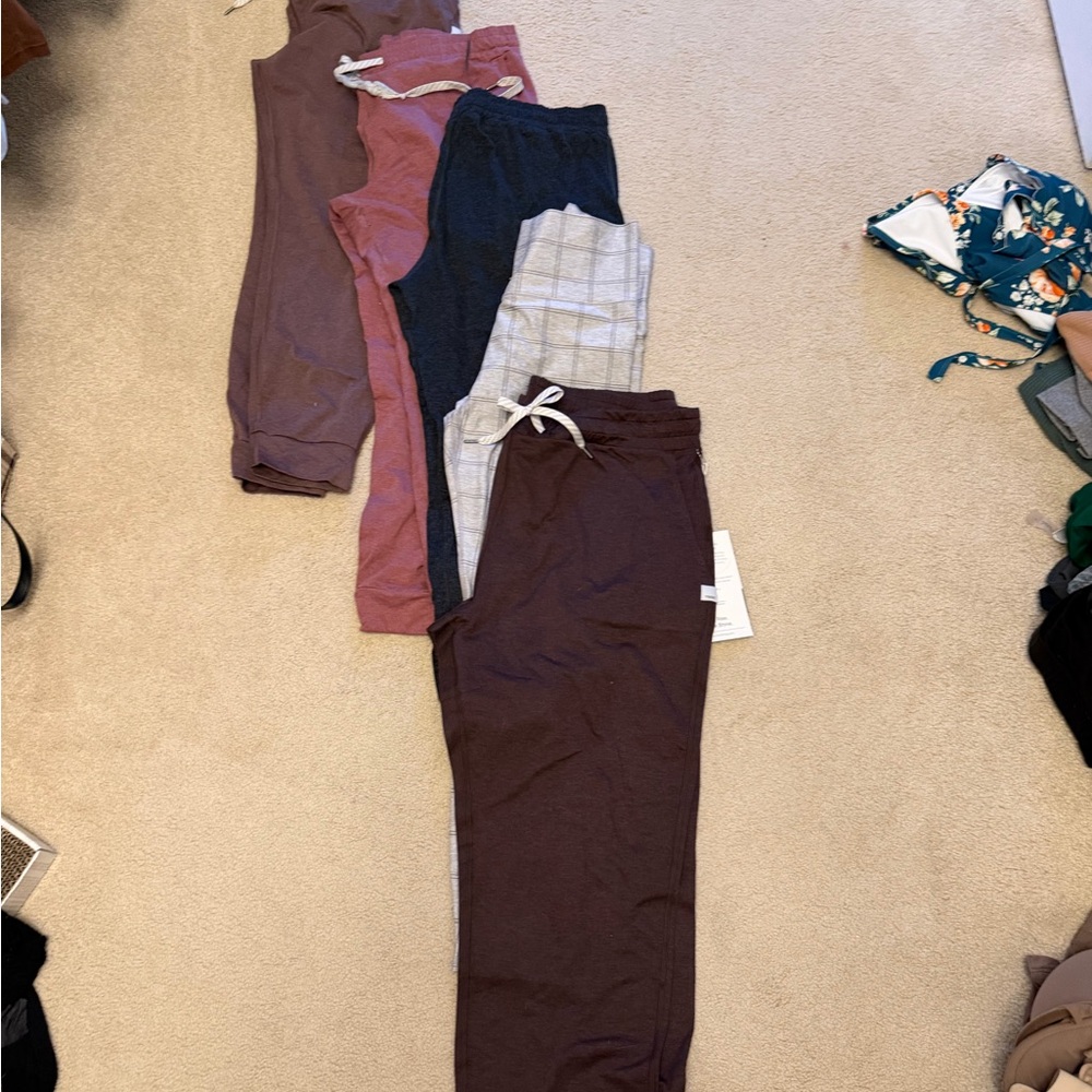 Vuori Multiple Jogger Pants in Brown, Maroon, Navy, Gray